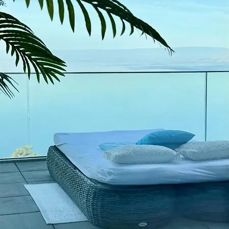 Vue Epoustouflante A Montreux *